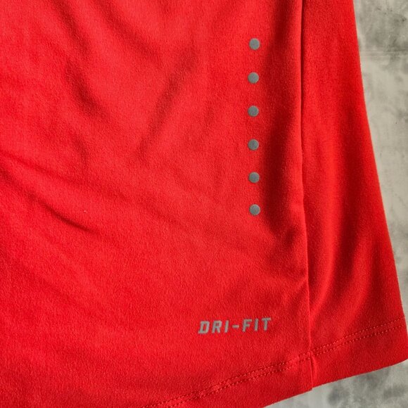 Nike Running Women's Red Dri-Fit  Long Sleeve Hoodie Size S - Picture 7 of 10